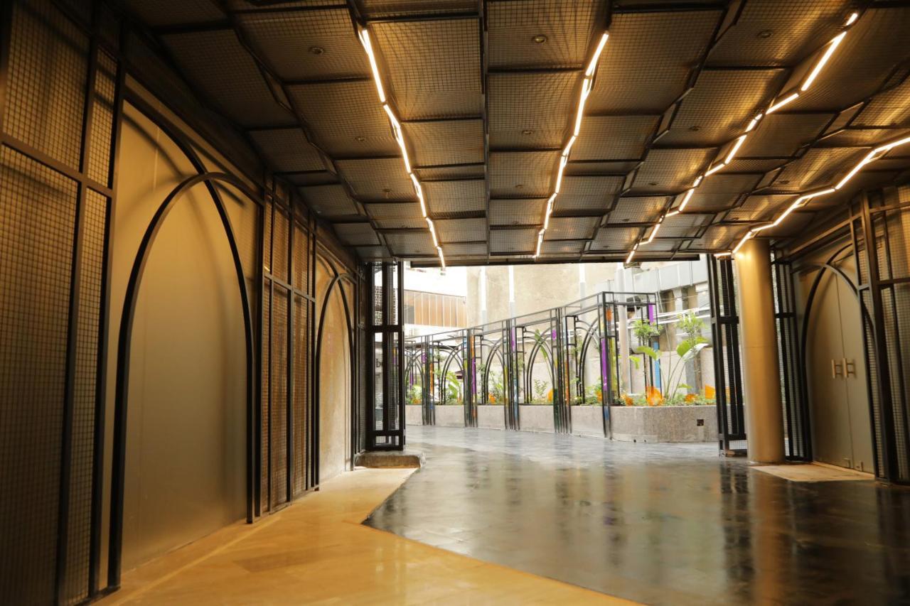 El Sheikh Suites Hotel Beirut Esterno foto