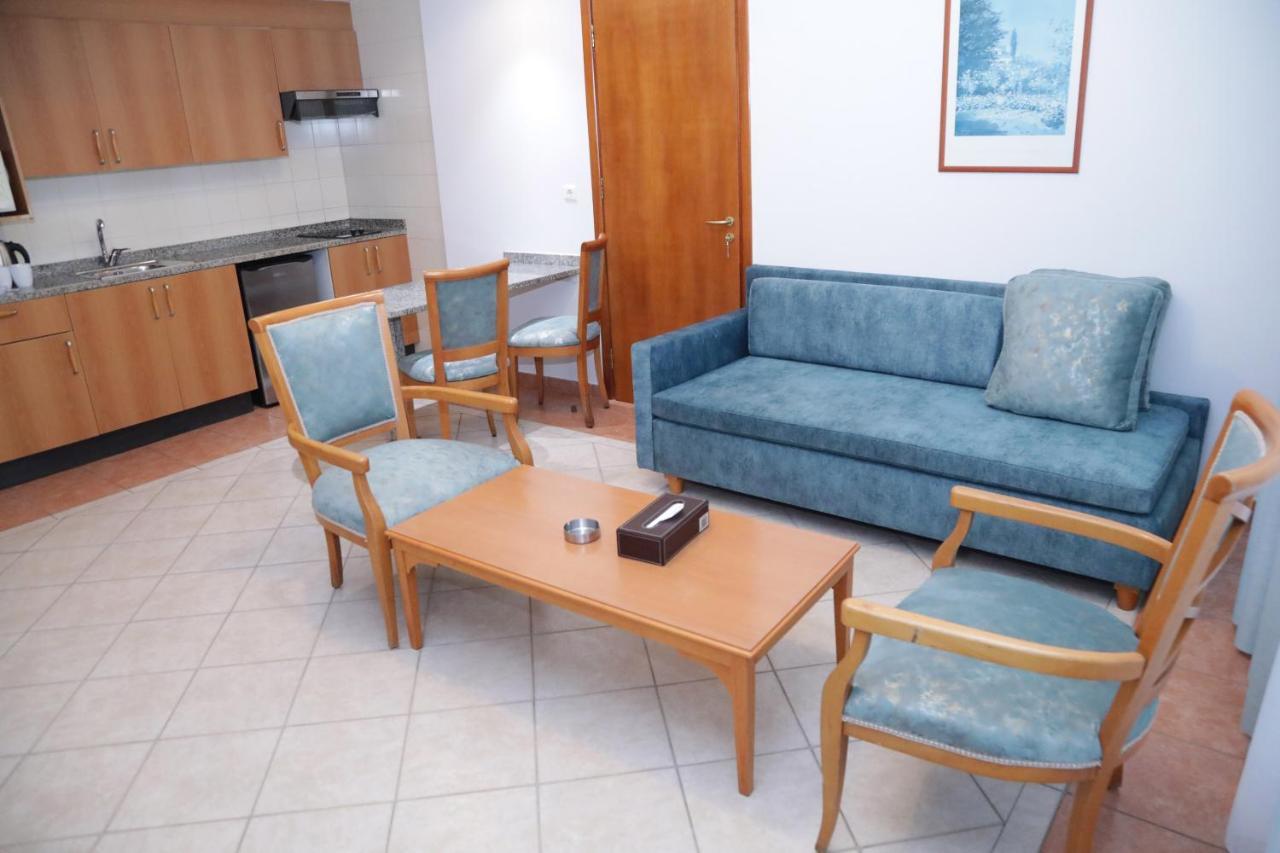 El Sheikh Suites Hotel Beirut Esterno foto
