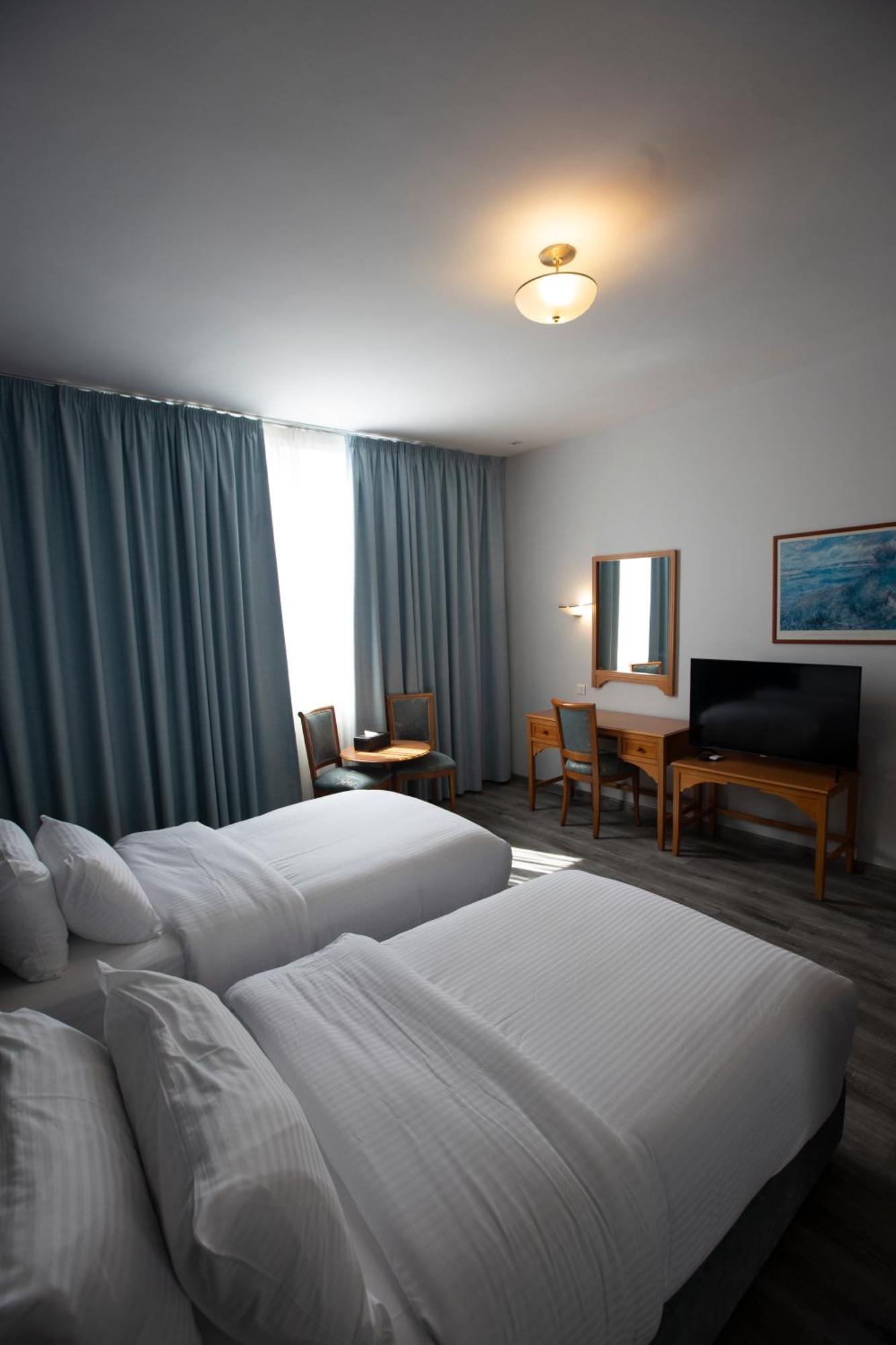 El Sheikh Suites Hotel Beirut Esterno foto